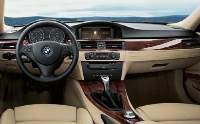 Fotky: BMW 325i Sedan (foto, obrazky)