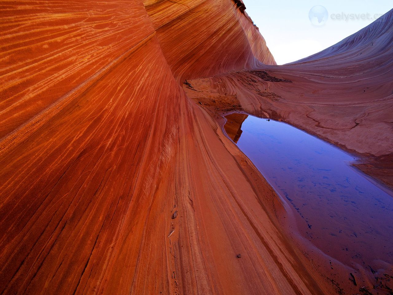 Foto: Sandstone Waves And Pool, Vermillion Cliffs, Arizona