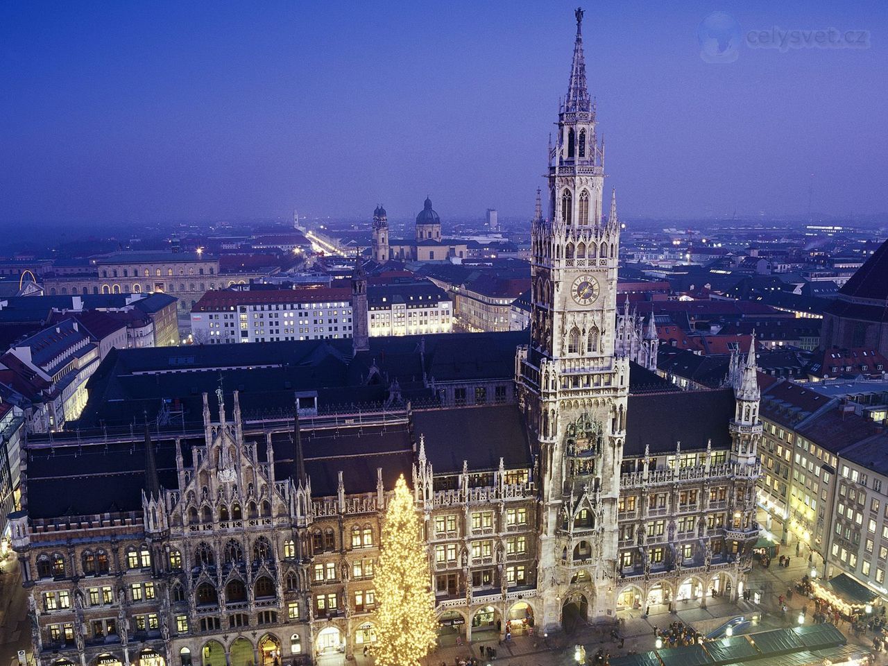 Foto: New Town Hall, Munich, Germany